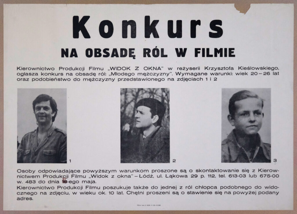 Polski plakat z ogłoszeniem o konkursie na obsadę ról w filmie "Widok z okna". Trzy czarno-białe zdjęcia mężczyzn.