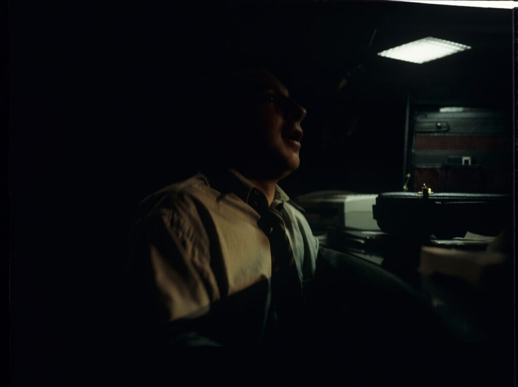 Karol (Zbigniew Zamachowski) on a Warsaw street.