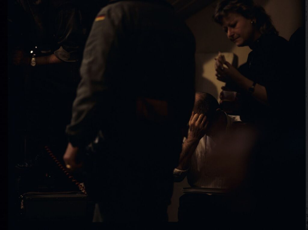 Krzysztof Kieślowski (director) and Violetta Buhl ((co-director) on the set at the hairdressing salon of Jurek.