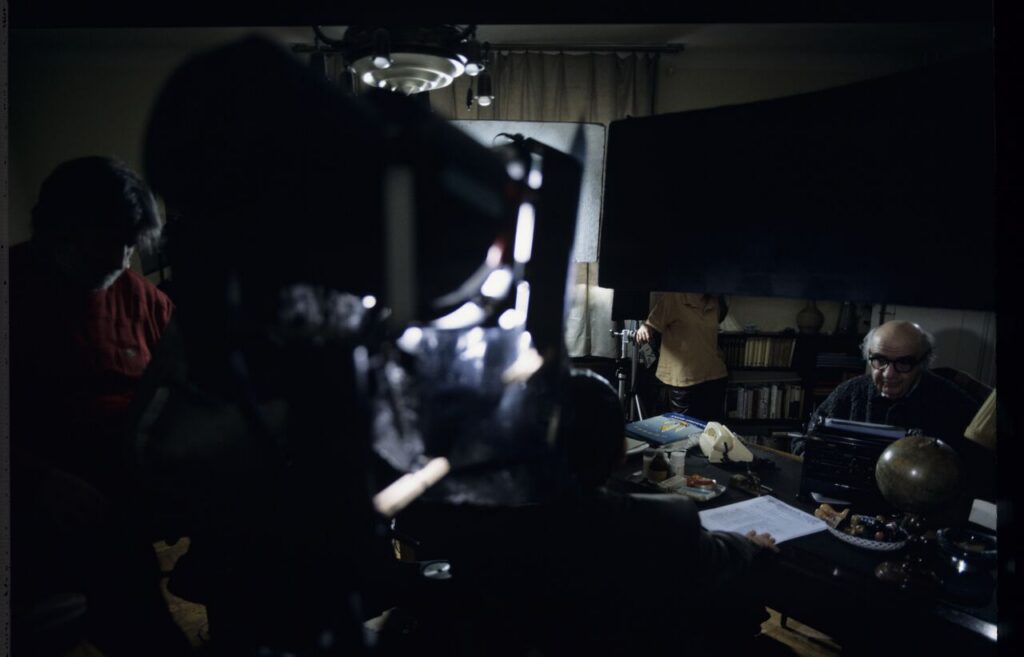 Filming a scene in the notary's office.