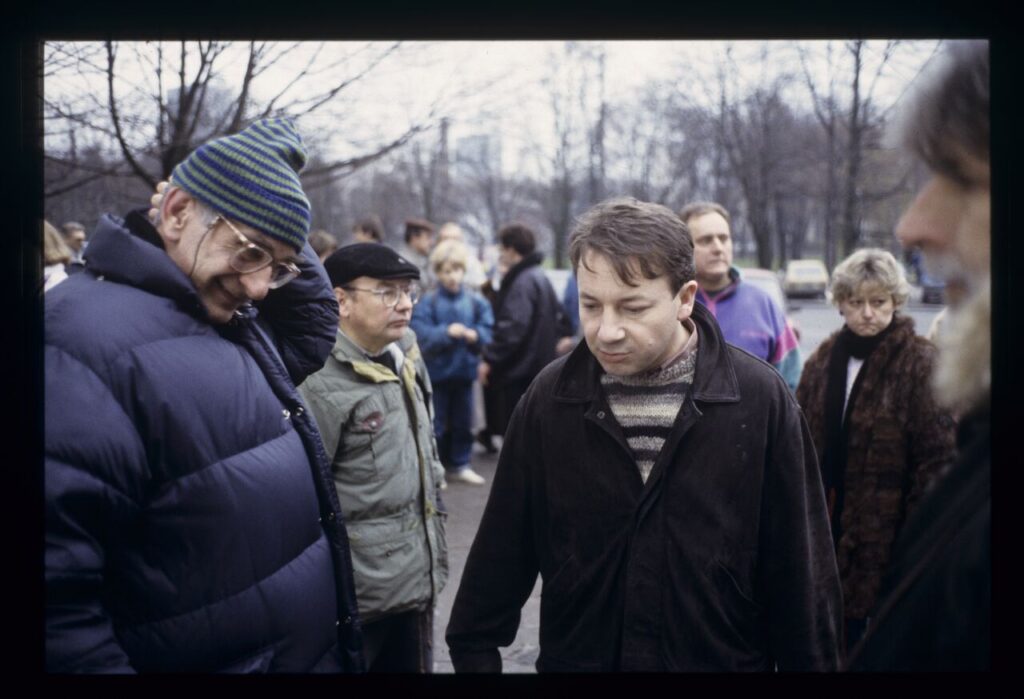 Krzysztof Kieślowski (director) and others on the set.
