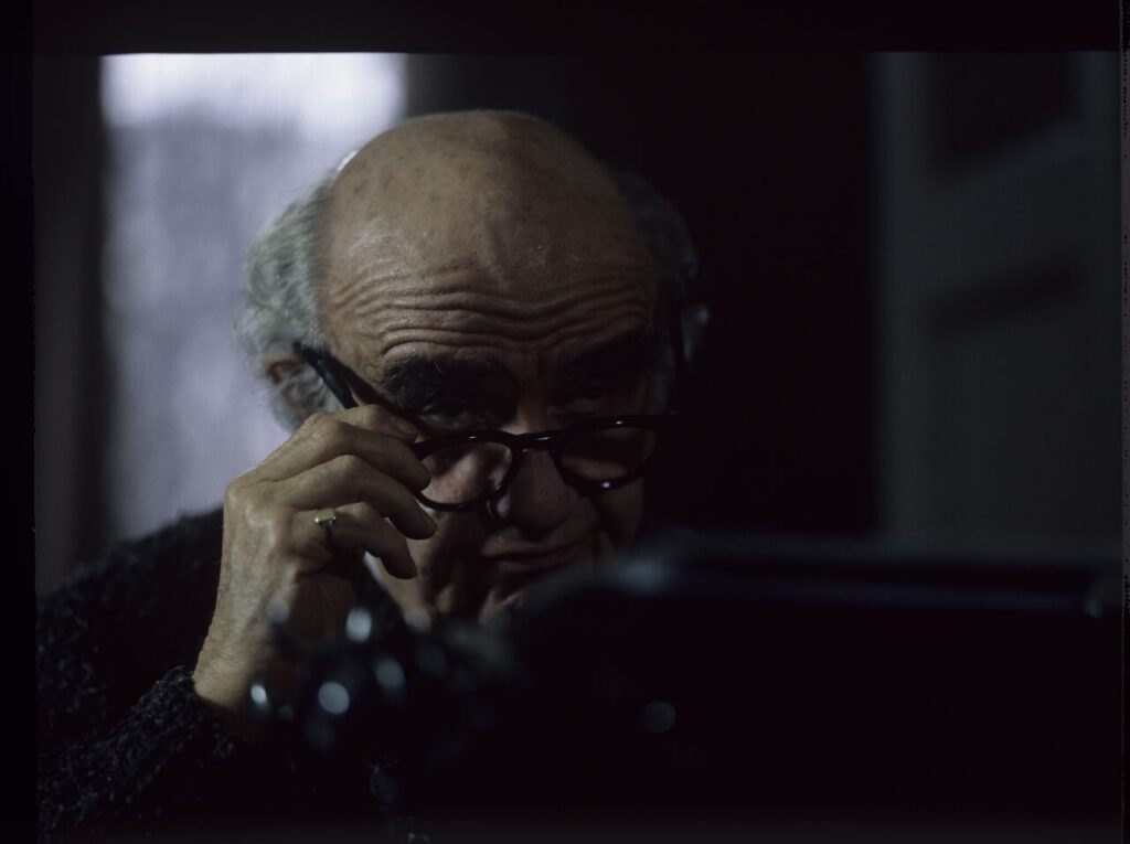 Alexander Bardini as a notary.