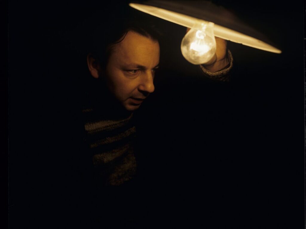 Karol Karol (Zbigniew Zamachowski), the main character of the film.