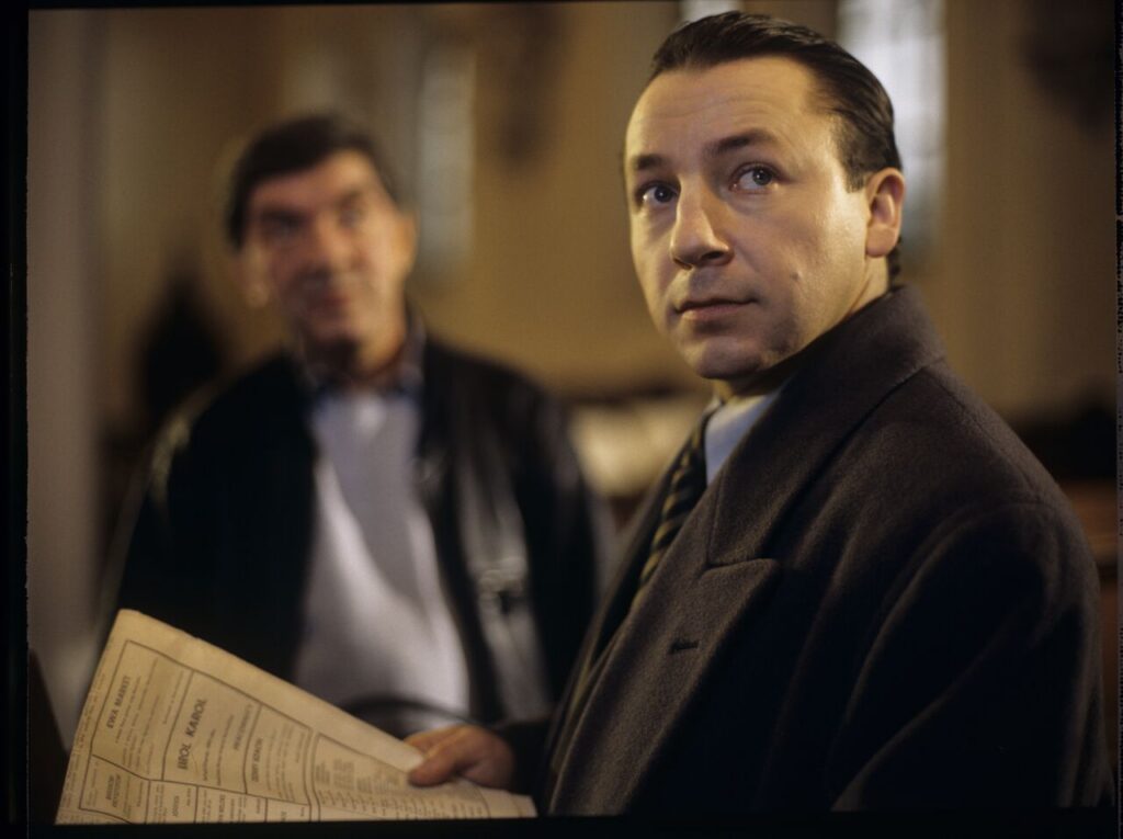 Mr. Bronek (Jerzy Trela), a driver and trusted man for special orders.