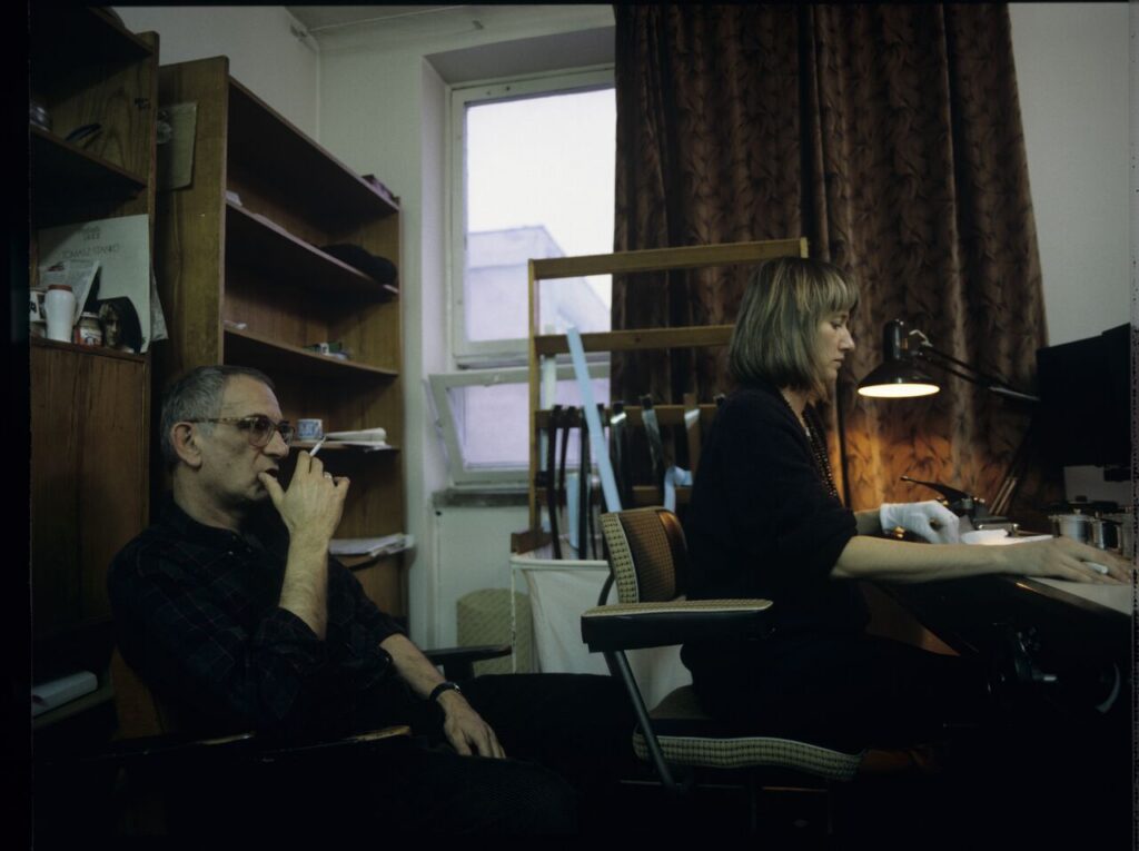 Krzysztof Kieślowski (director) working with editor Urszula Lesiak.