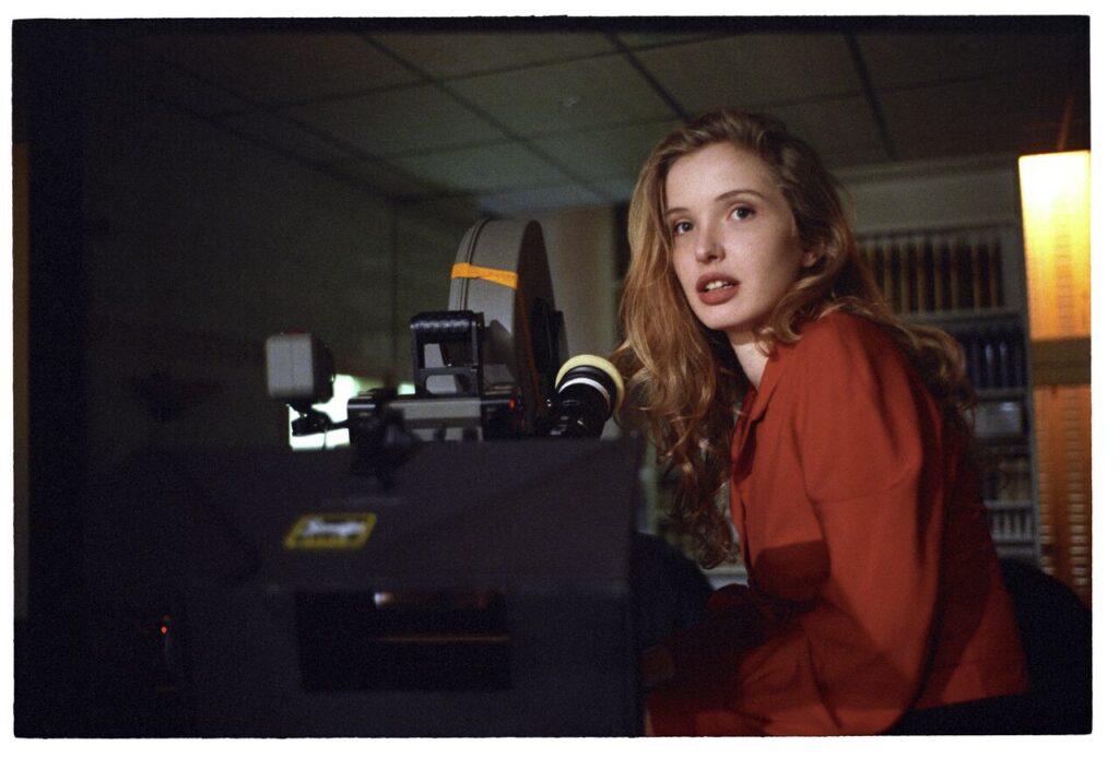 Julie Delpy (playing Dominique) behind the camera.