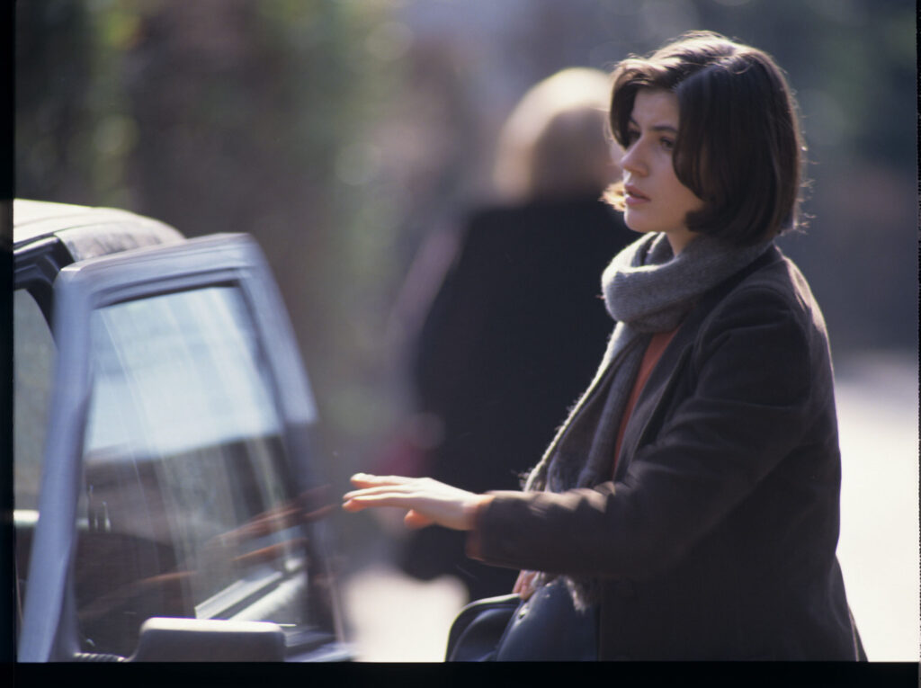 The main character of the movie Valentine (Irène Jacob).