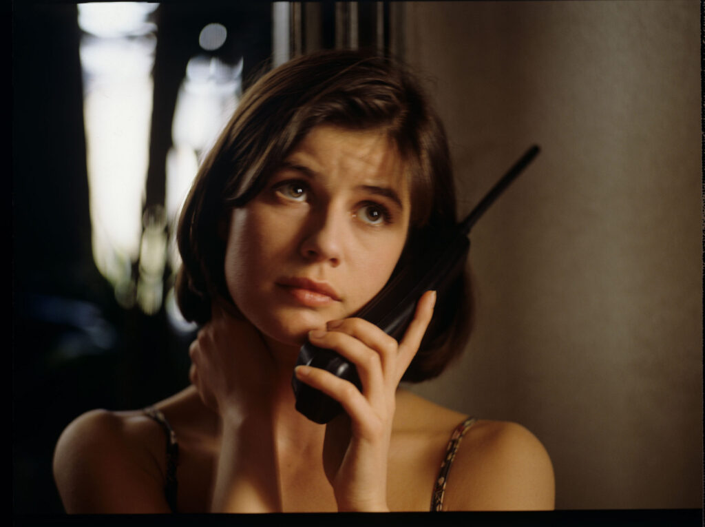 The main character of the movie Valentine (Irène Jacob).