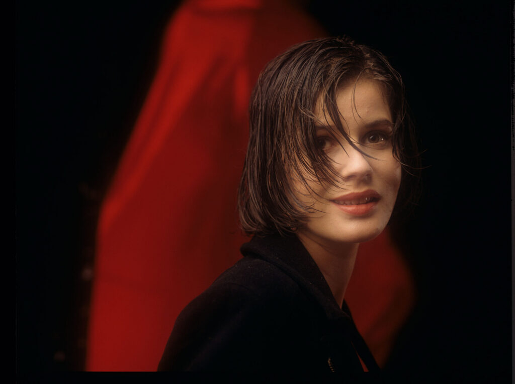 The main character of the movie Valentine (Irène Jacob).