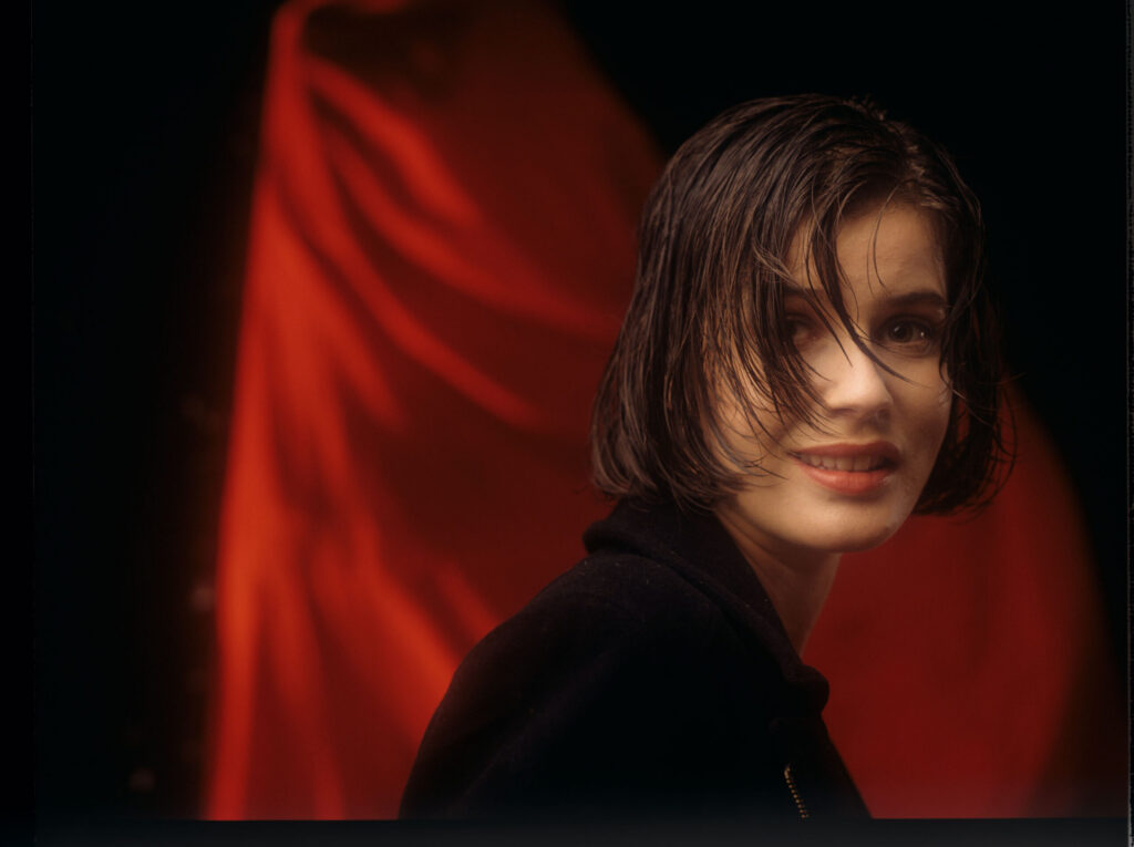 The main character of the movie Valentine (Irène Jacob).