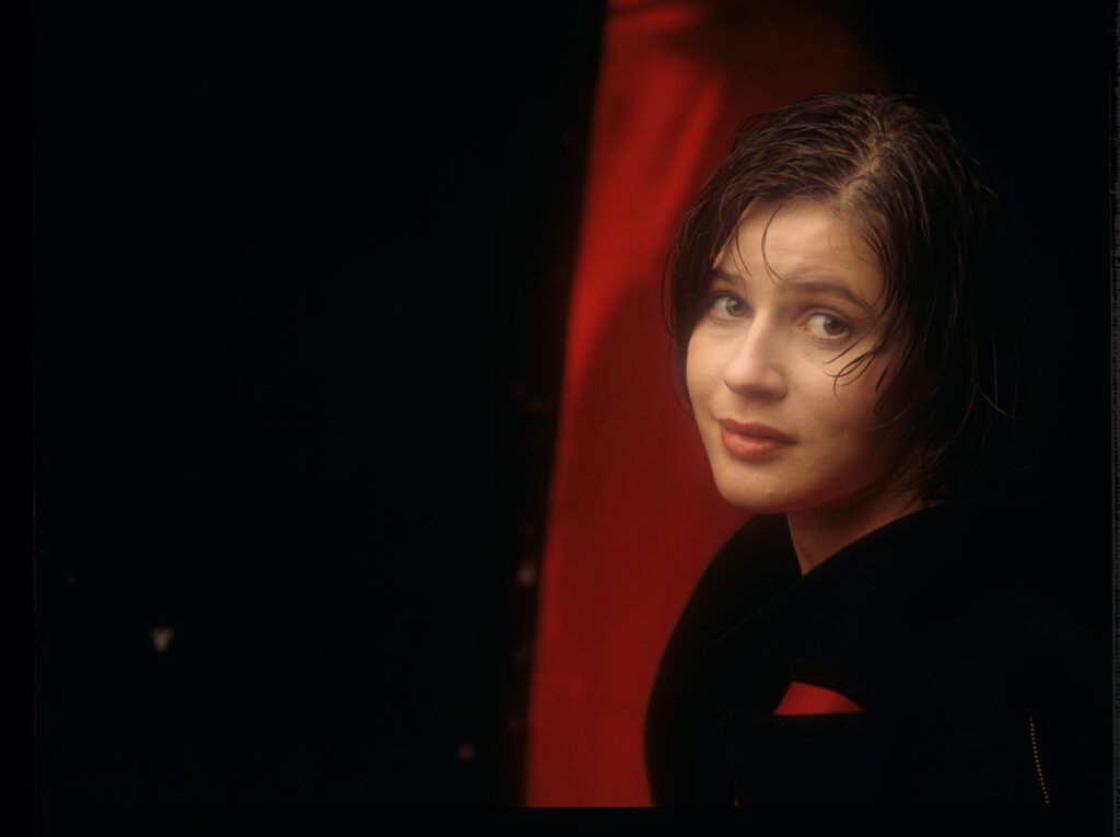 The main character of the movie Valentine (Irène Jacob).
