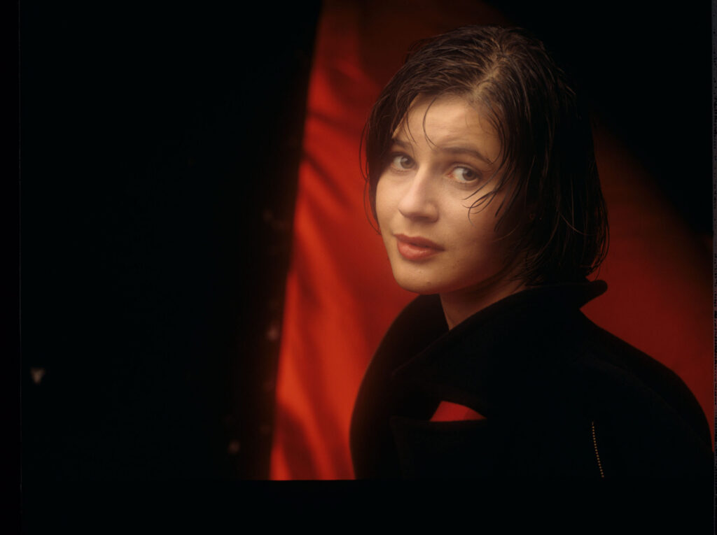 The main character of the movie Valentine (Irène Jacob).