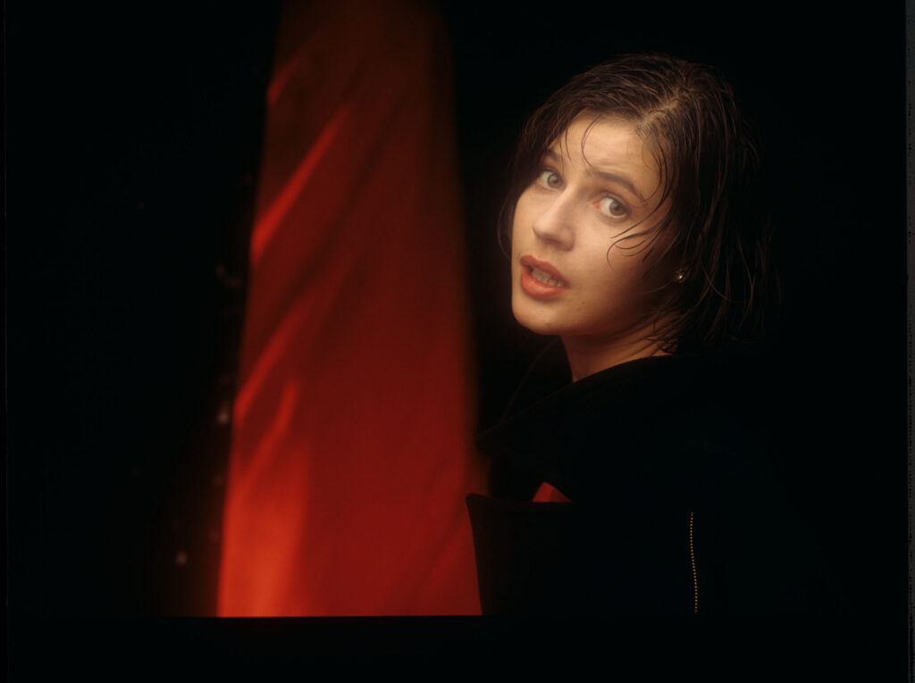 The main character of the movie Valentine (Irène Jacob).