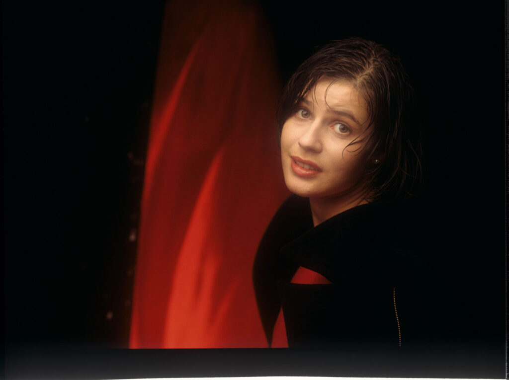 The main character of the movie Valentine (Irène Jacob).