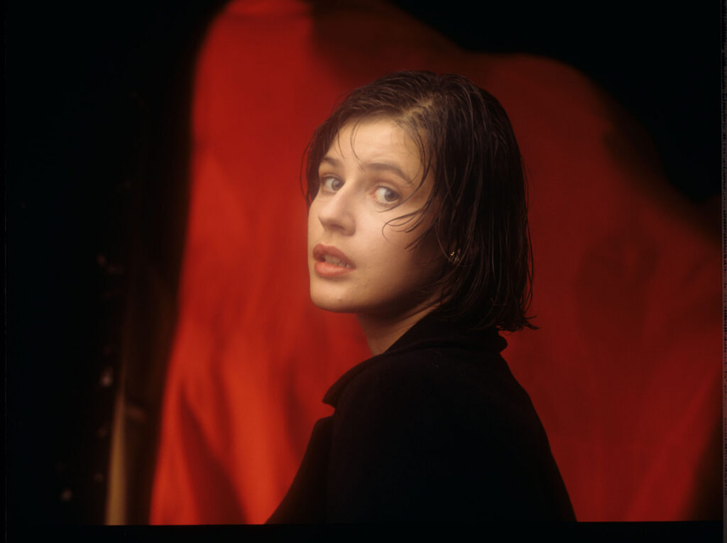 The main character of the movie Valentine (Irène Jacob).