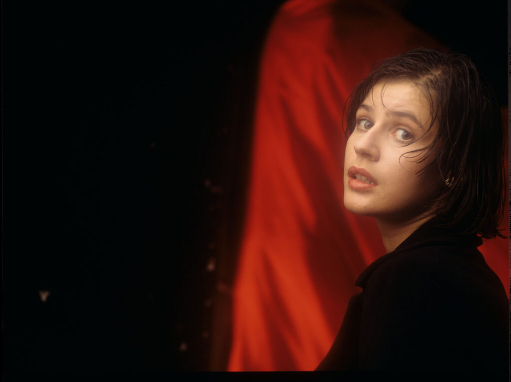 The main character of the movie Valentine (Irène Jacob).