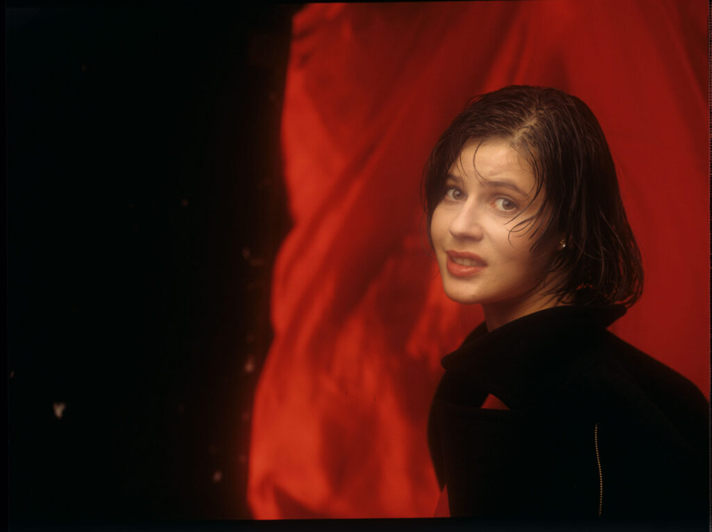 The main character of the movie Valentine (Irène Jacob).