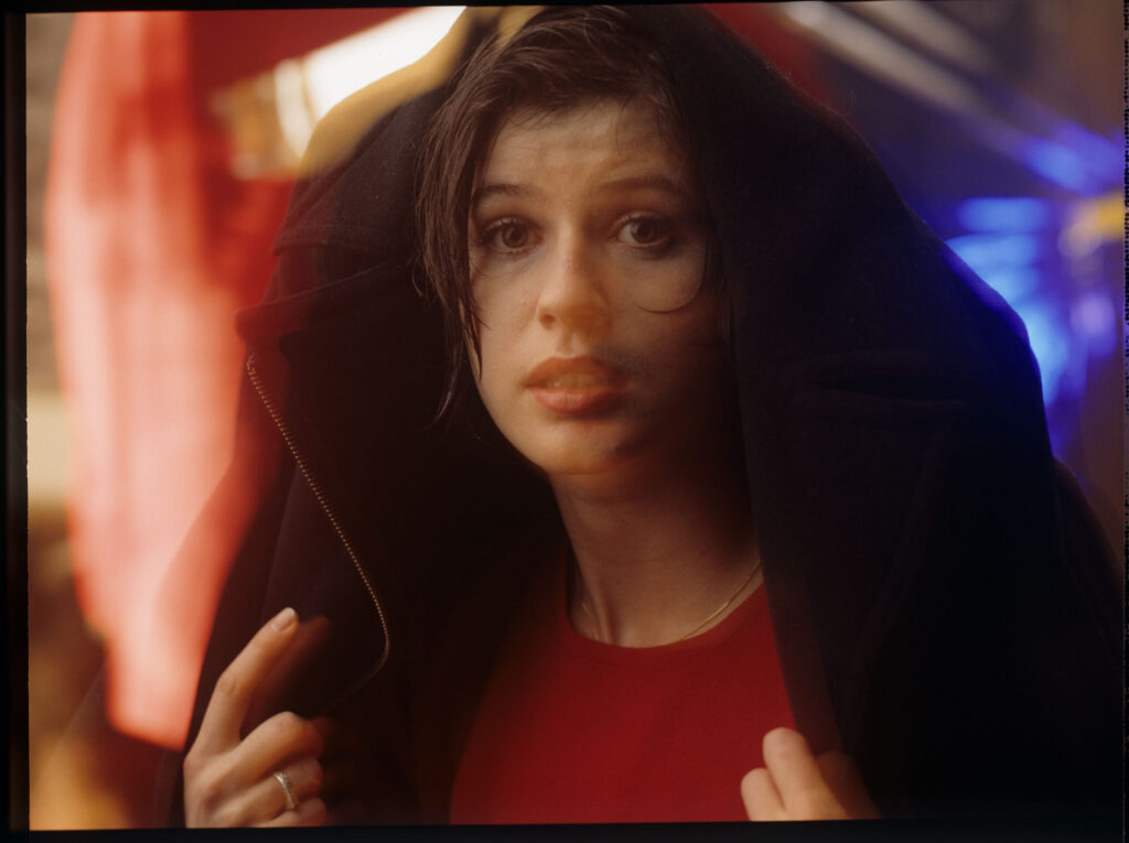 The main character of the movie Valentine (Irène Jacob).