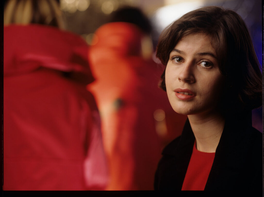 The main character of the movie Valentine (Irène Jacob).