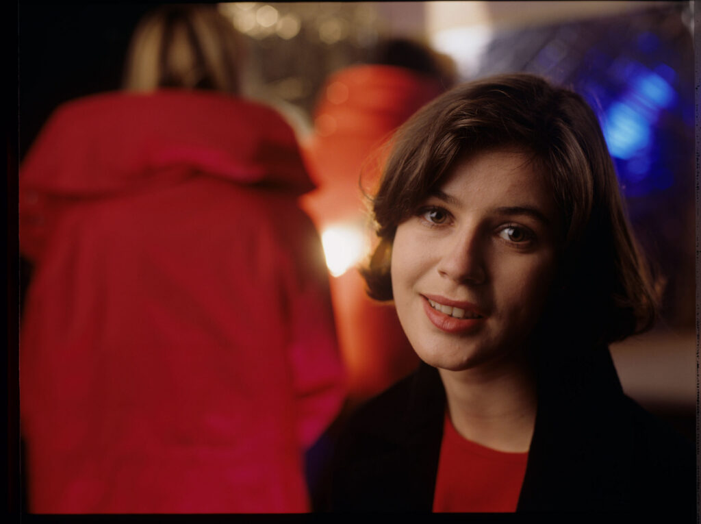 The main character of the movie Valentine (Irène Jacob).