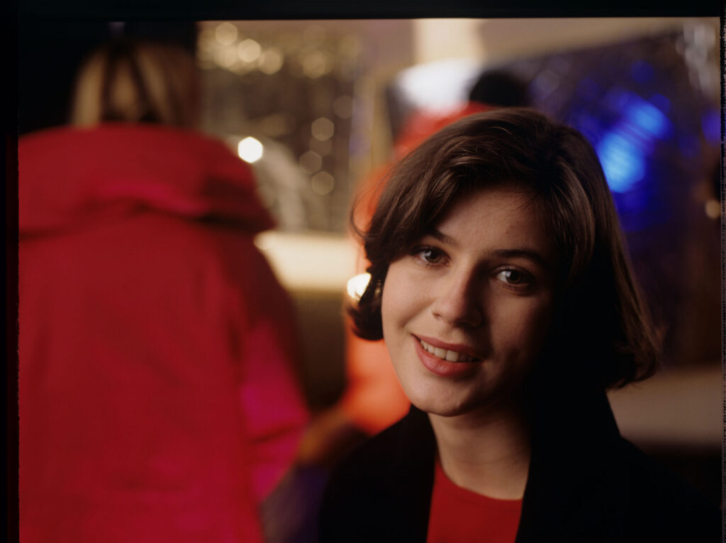 The main character of the movie Valentine (Irène Jacob).