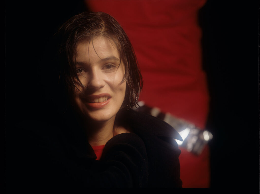 Główna bohaterka filmu Valentine (Irène Jacob).