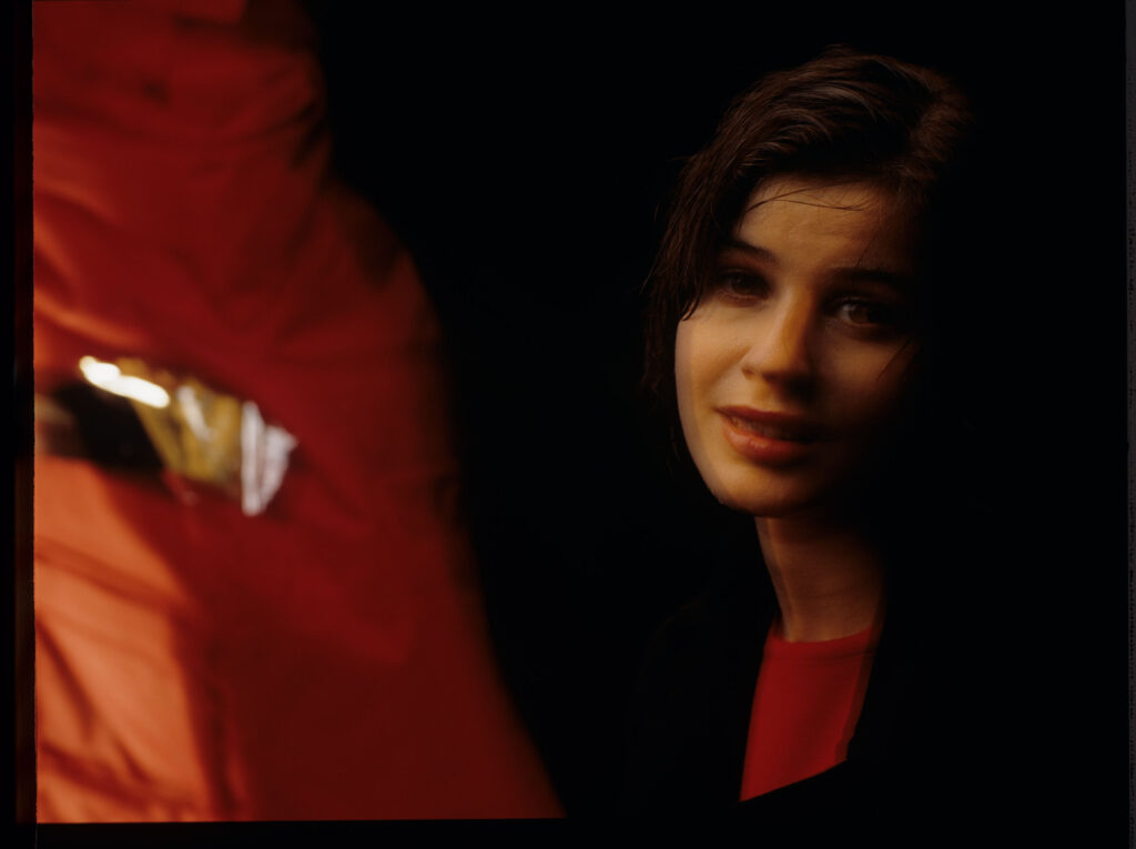 Główna bohaterka filmu Valentine (Irène Jacob).