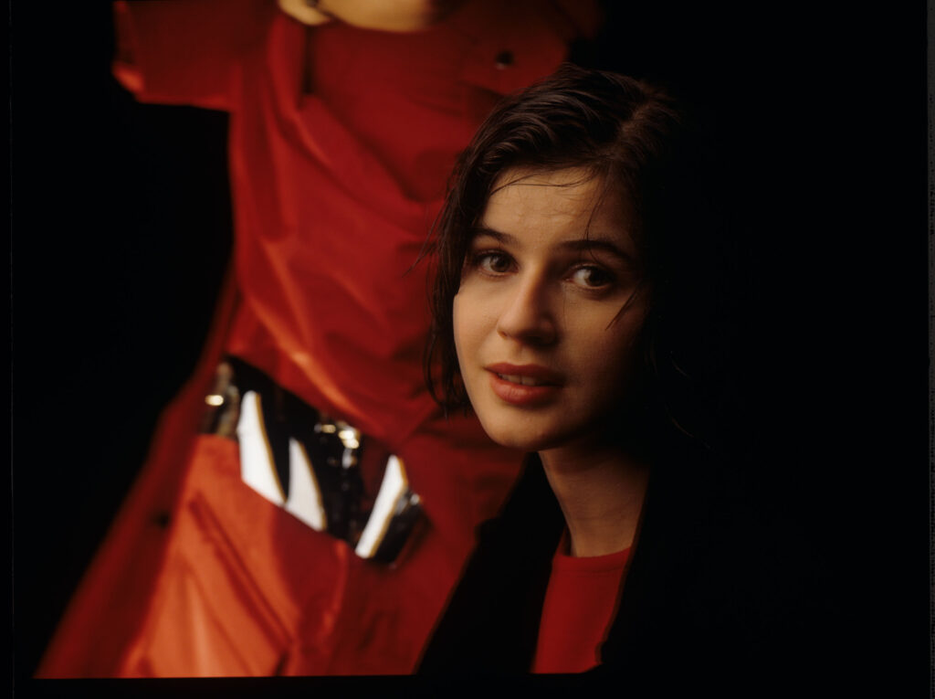 Główna bohaterka filmu Valentine (Irène Jacob).
