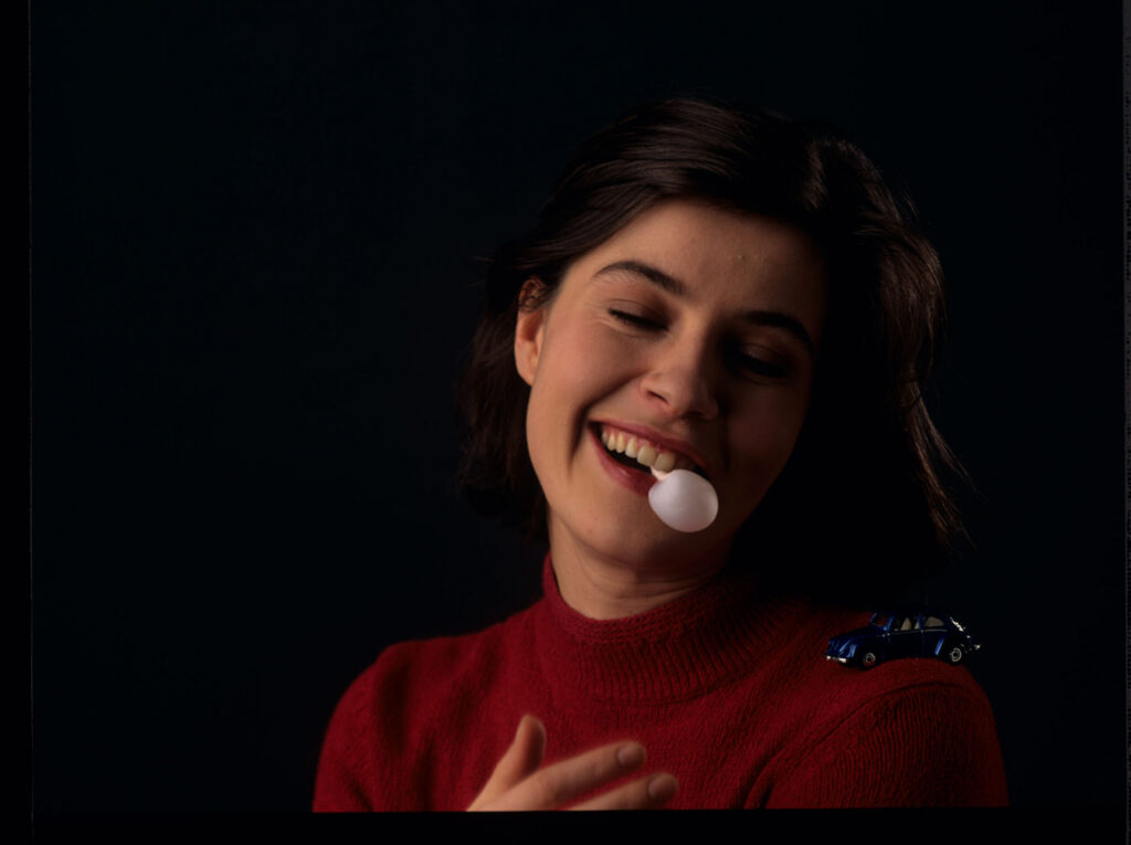 The main character of the movie Valentine (Irène Jacob).