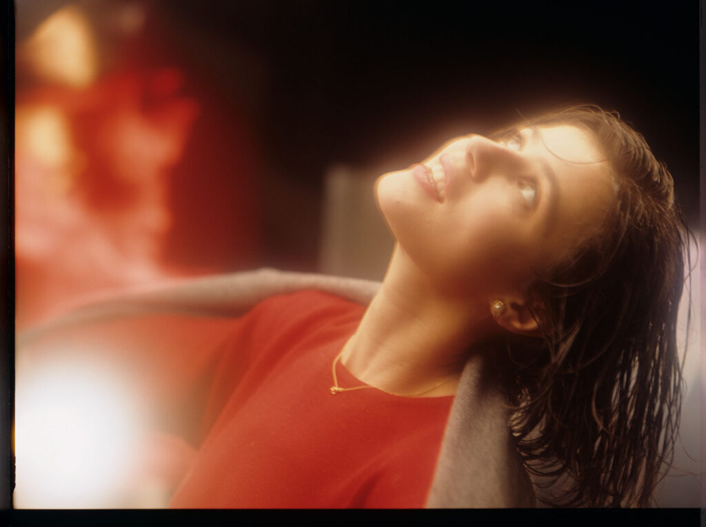 The main character of the movie Valentine (Irène Jacob).