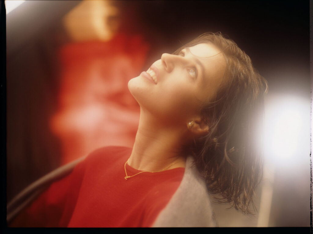 The main character of the movie Valentine (Irène Jacob).