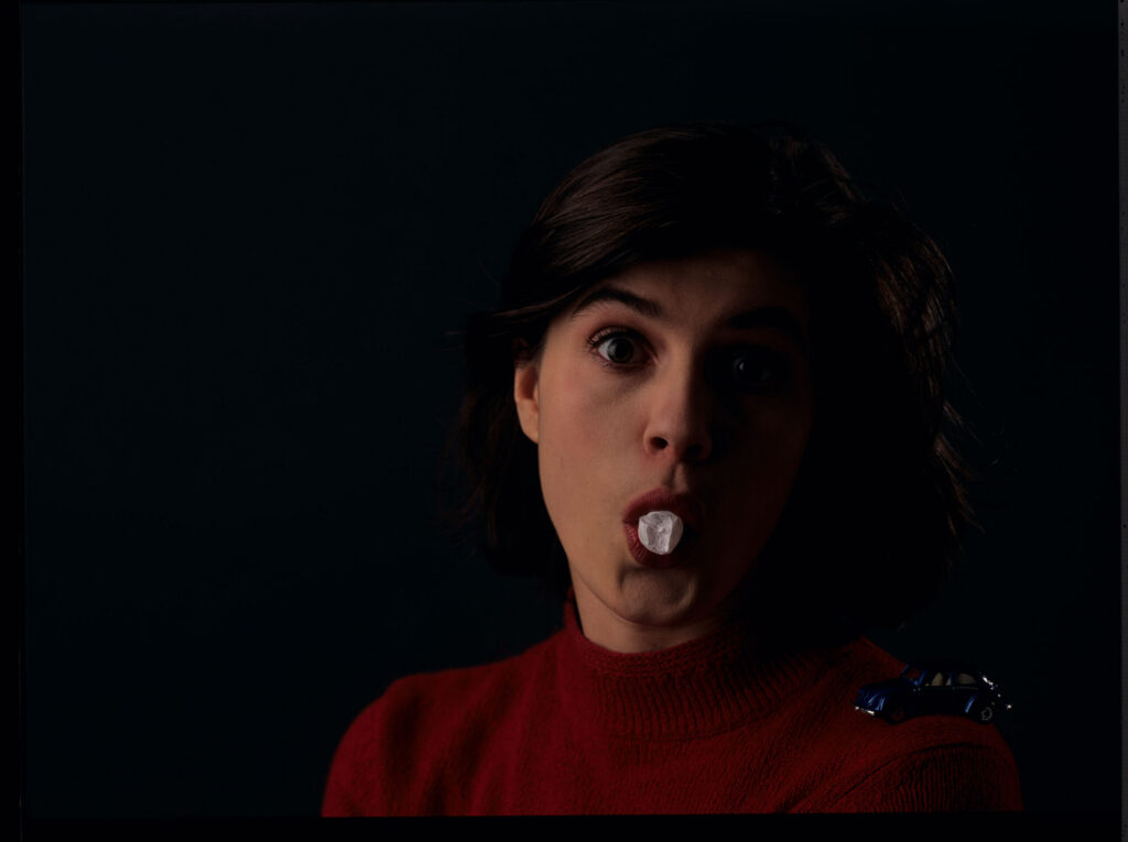 The main character of the movie Valentine (Irène Jacob).