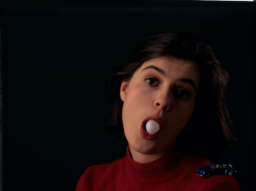 The main character of the movie Valentine (Irène Jacob).