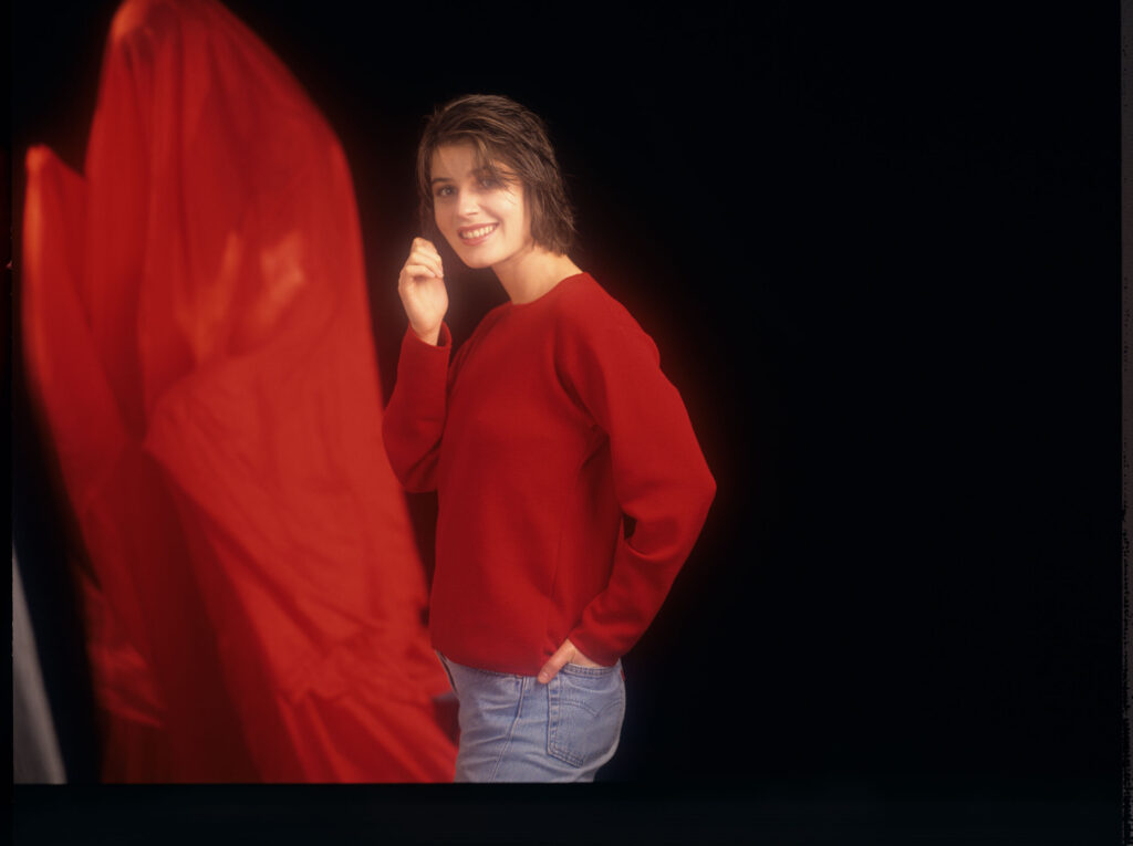 Główna bohaterka filmu Valentine (Irène Jacob).