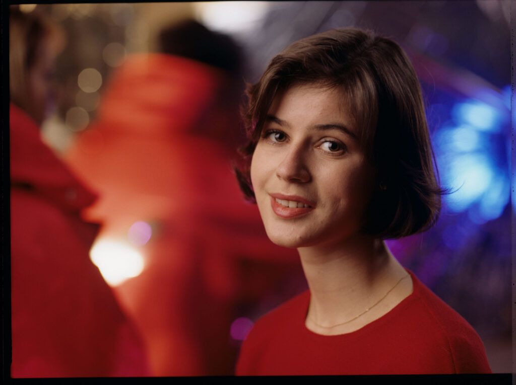 The main character of the movie Valentine (Irène Jacob).
