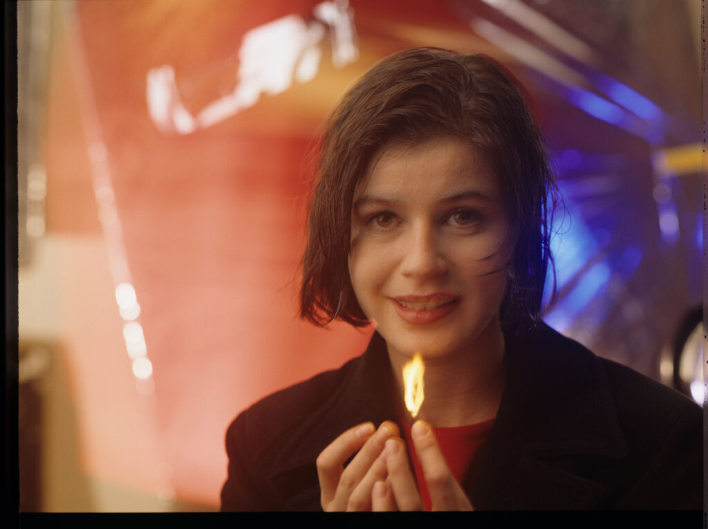 Główna bohaterka filmu Valentine (Irène Jacob).