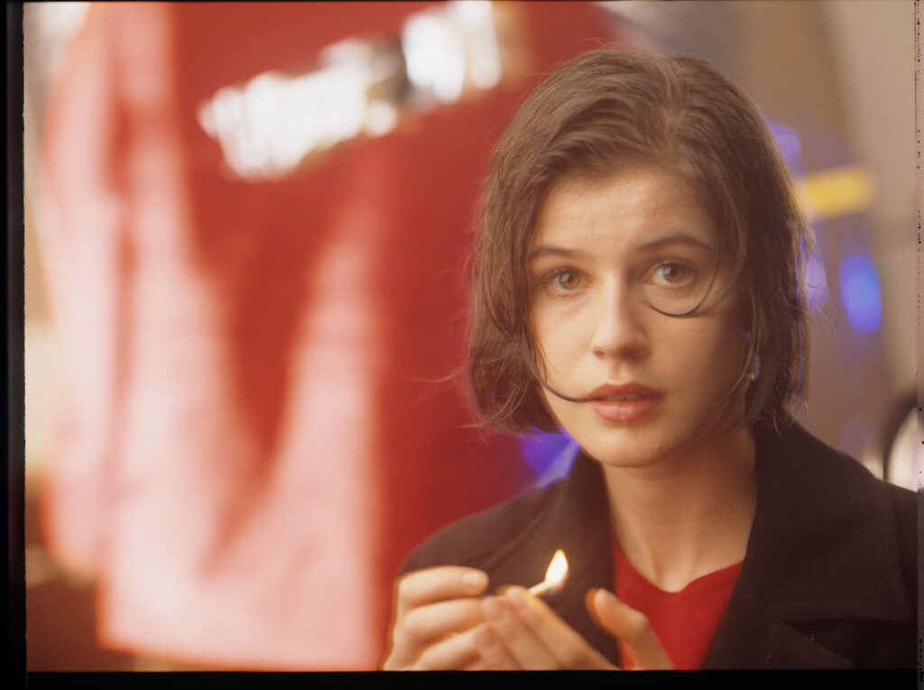 The main character of the movie Valentine (Irène Jacob).