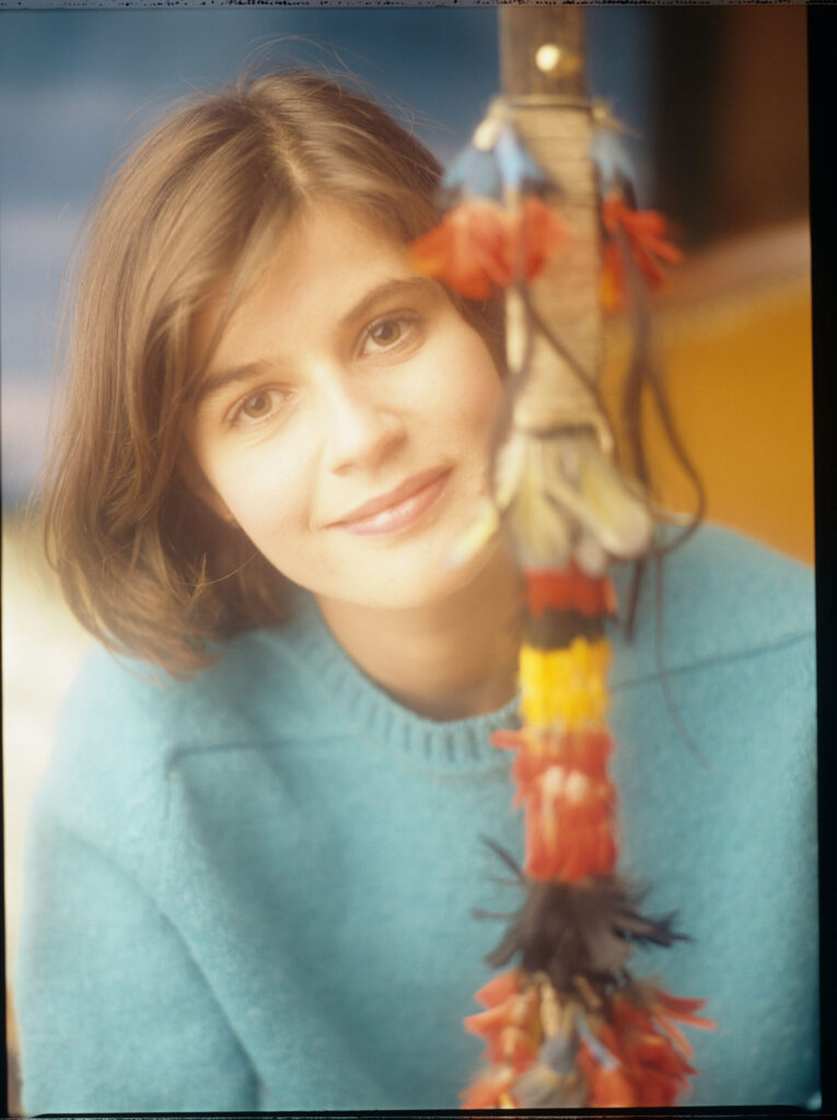 The main character of the movie Valentine (Irène Jacob).
