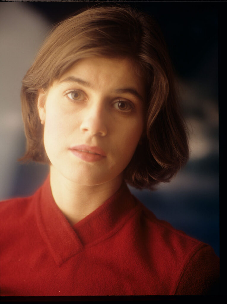 The main character of the movie Valentine (Irène Jacob).