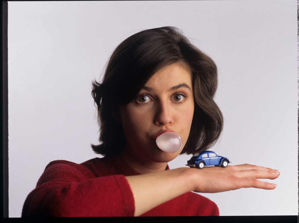 The main character of the movie Valentine (Irène Jacob).