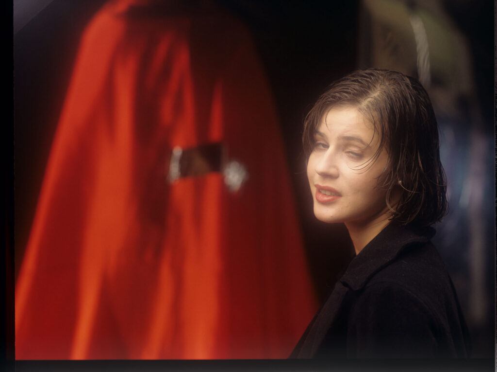 The main character of the movie Valentine (Irène Jacob).