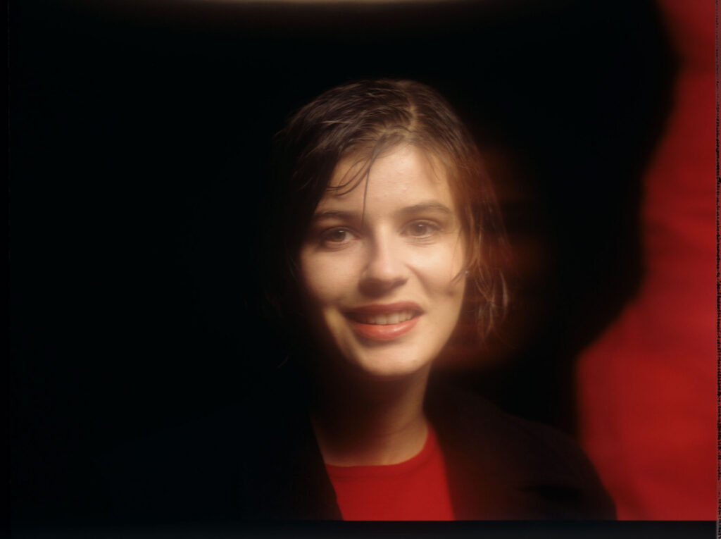 The main character of the movie Valentine (Irène Jacob).