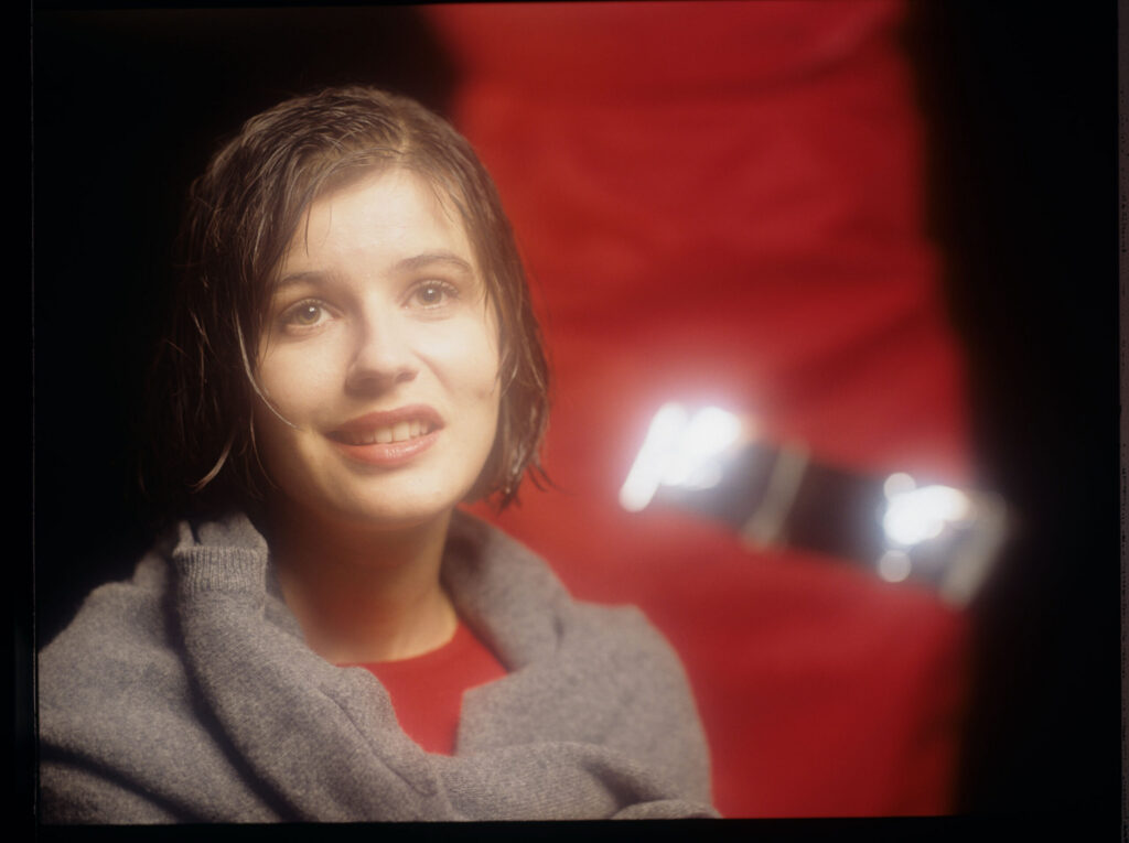 The main character of the movie Valentine (Irène Jacob).