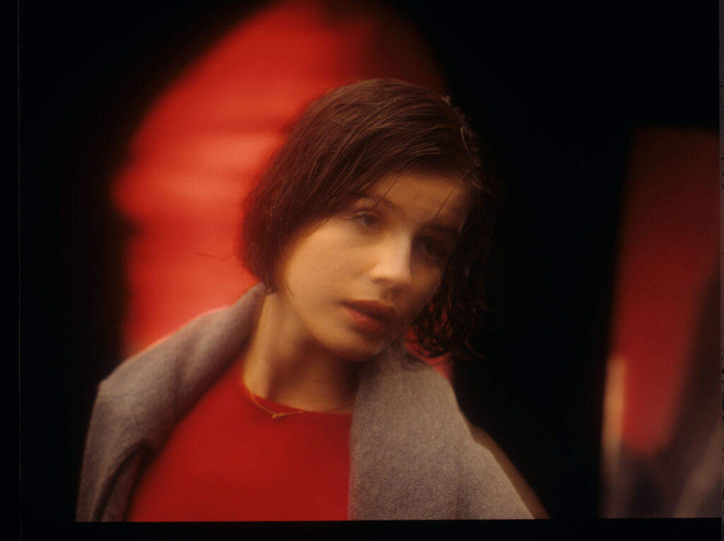The main character of the movie Valentine (Irène Jacob).