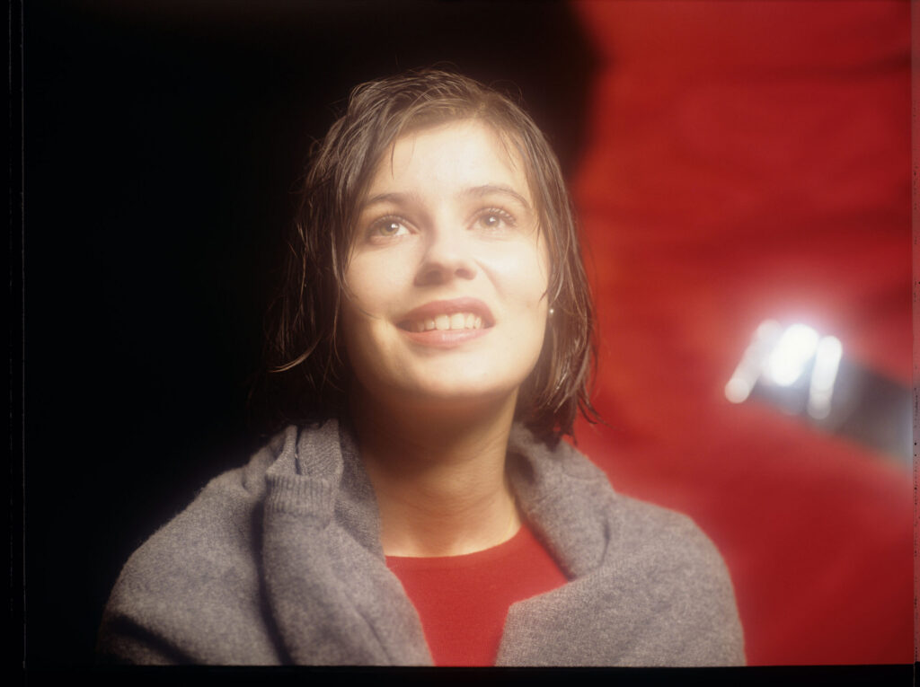 The main character of the movie Valentine (Irène Jacob).