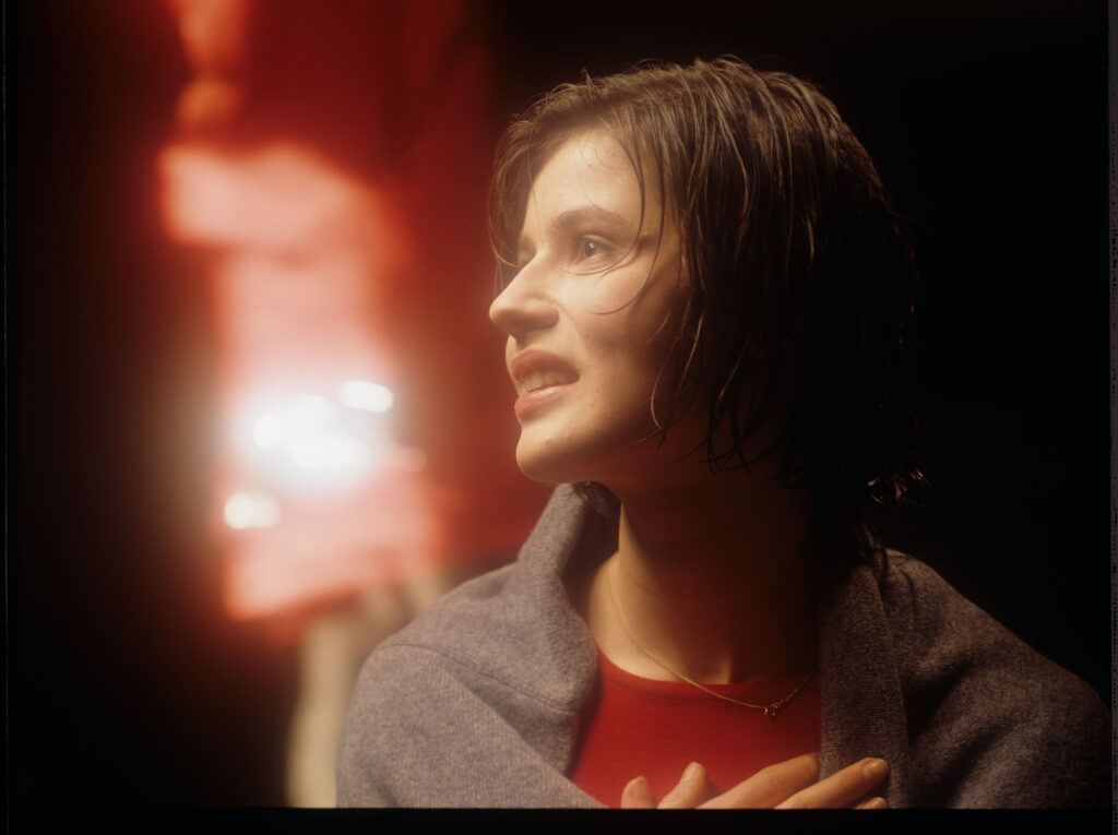Główna bohaterka filmu Valentine (Irène Jacob).