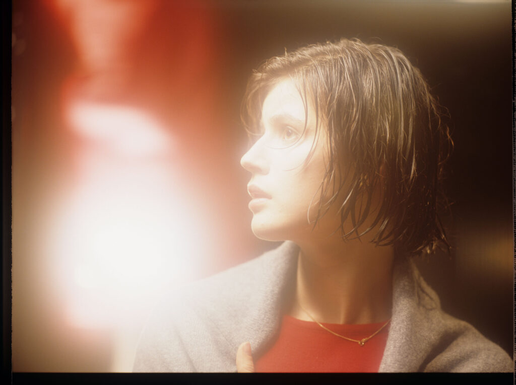 Główna bohaterka filmu Valentine (Irène Jacob).