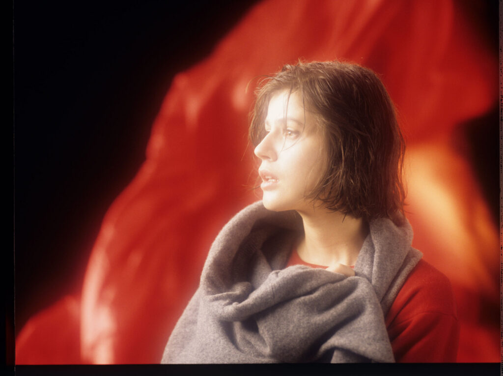The main character of the movie Valentine (Irène Jacob).