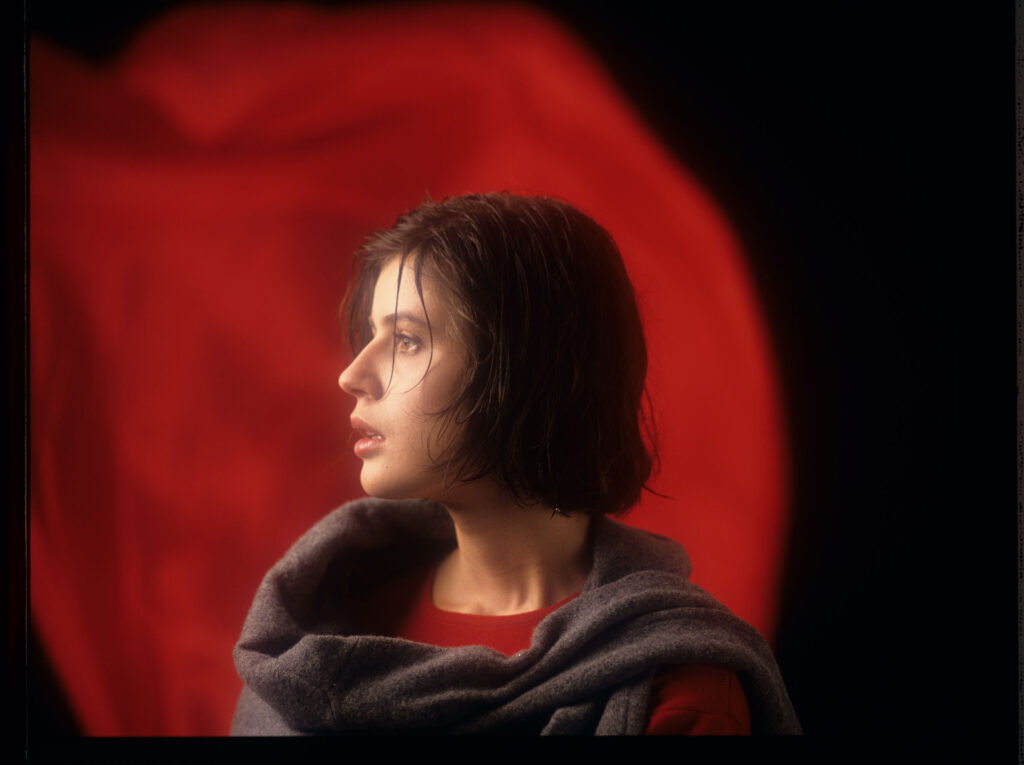 Główna bohaterka filmu Valentine (Irène Jacob).