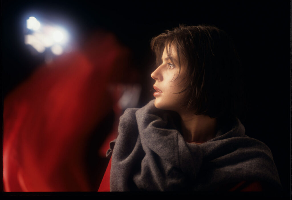 The main character of the movie Valentine (Irène Jacob).